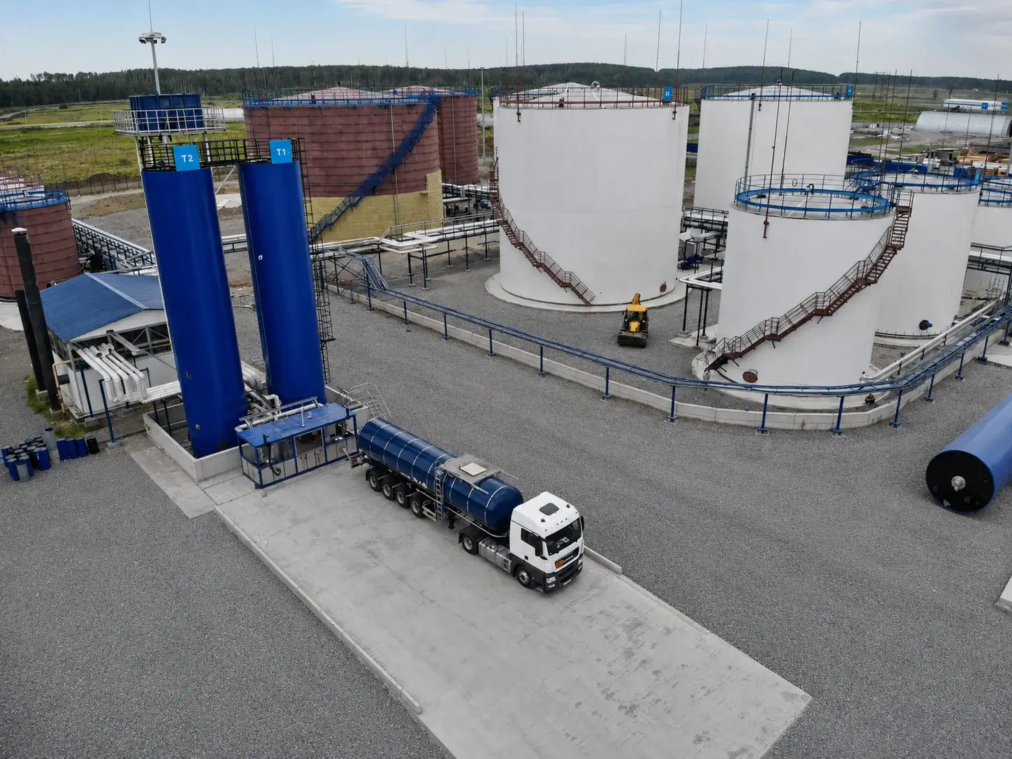 Construction of the operating Ural Bitumen Terminal